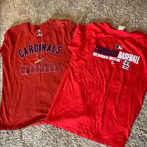 2 women’s STL Cardinals T-shirts szXL